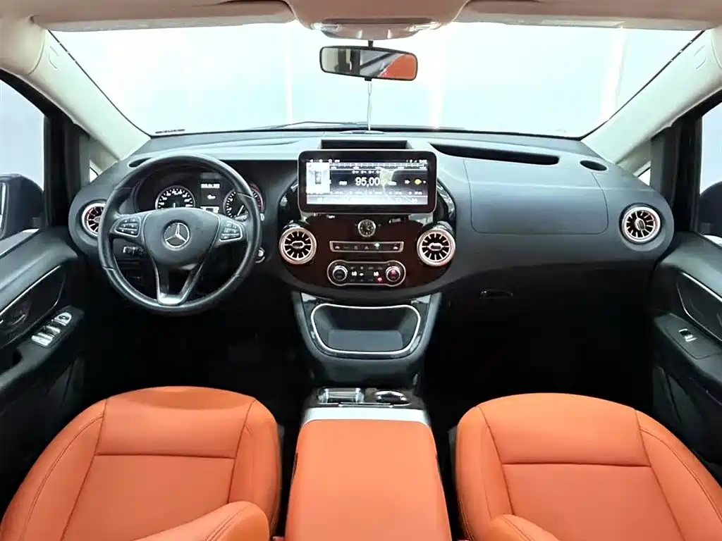 Mercedes-Benz Vito 2020 2.0T Business Edition (7-seater) фото 6