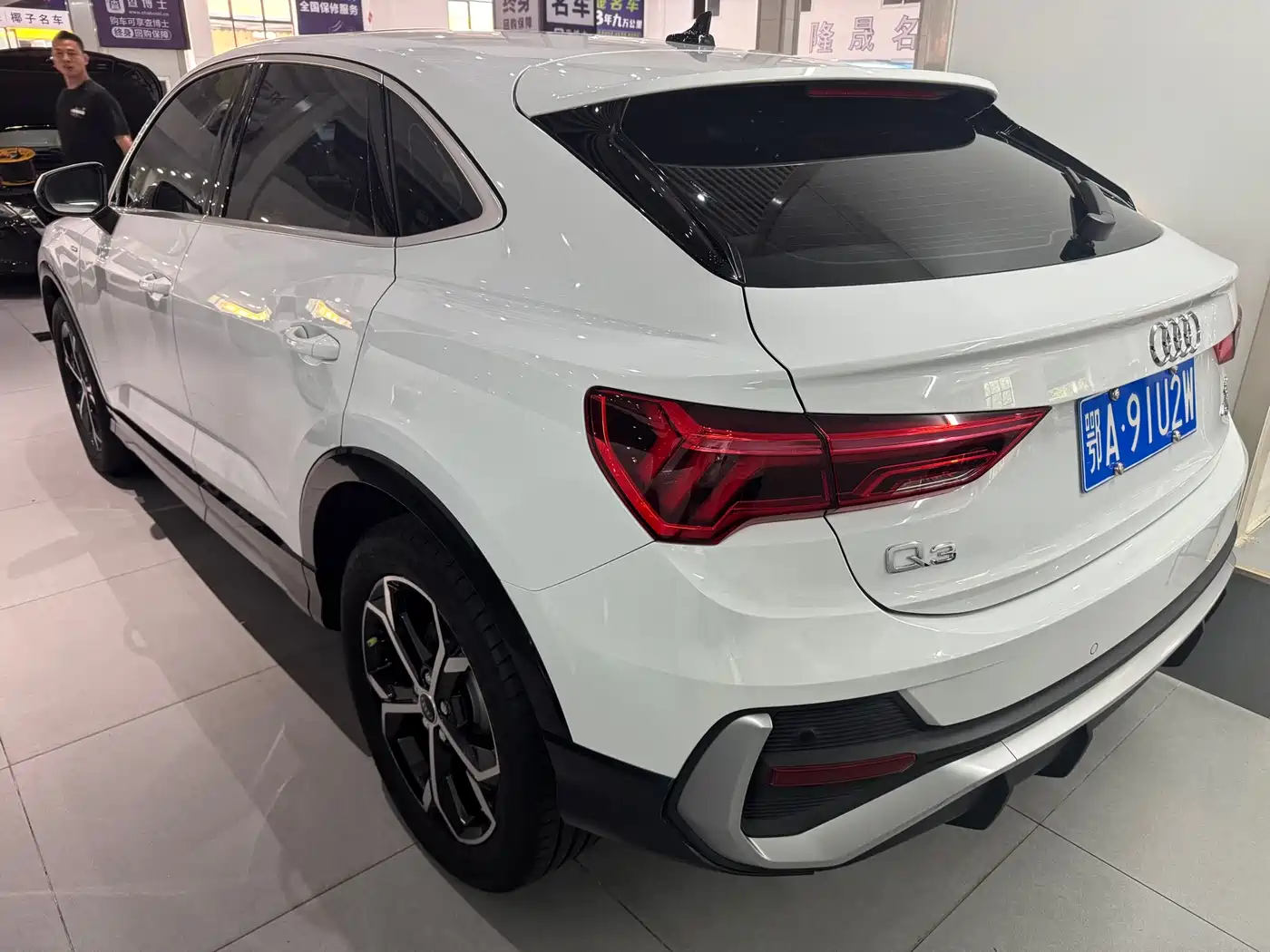 Audi Q3 Sportback 2020 45 TFSI quattro Custom Premium Edition фото 4