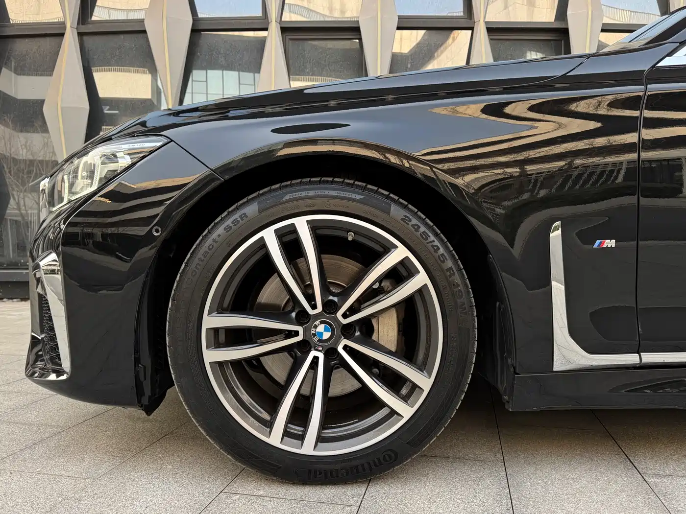 BMW 7 Series 2021 Model 730Li M Sport Package фото 4