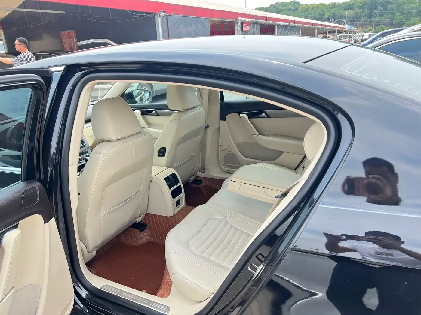 Volkswagen Magotan 2012 1.8TSI Luxury фото 14