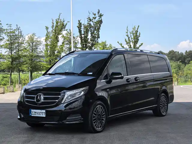 MERCEDES-BENZ V CLASS