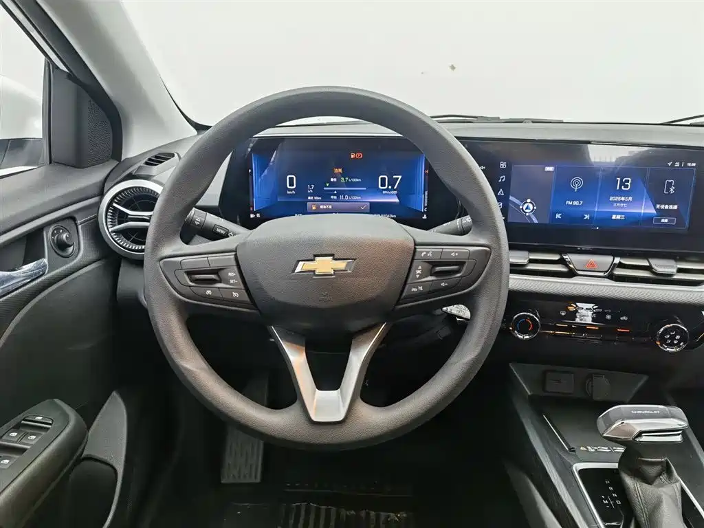 Chevrolet Monza 2023 1.5L DCT Enjoyment Edition фото 11