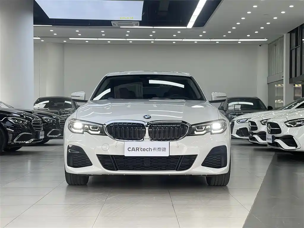 BMW 3 Series 2021 Second Facelift 325Li M Sport Package фото 2