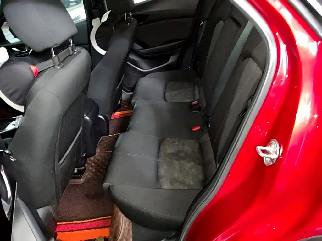 Фото 17 - Mazda CX-4