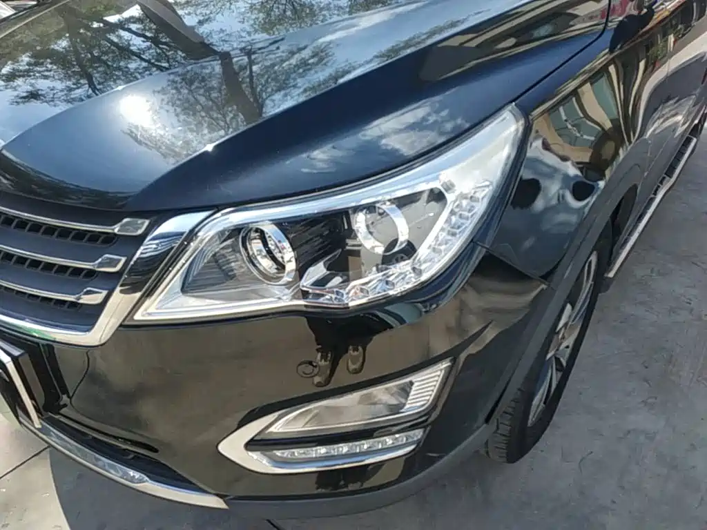 Baojun 560 2016 2015 1.8L Manual Luxury