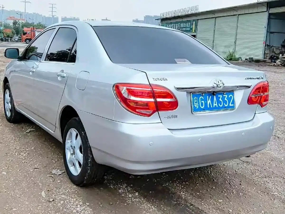 Toyota Corolla 2013 1.6L Automatic Excellence Edition фото 4