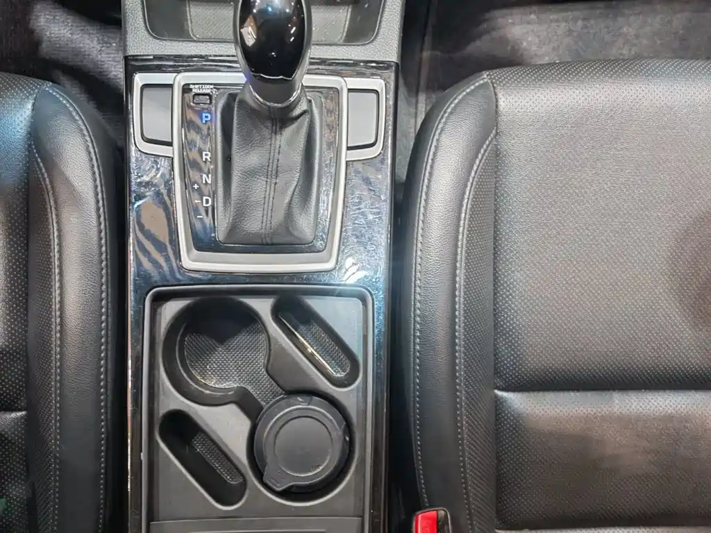 Hyundai Mistra 2016 1.8L Auto Premium DLX фото 11