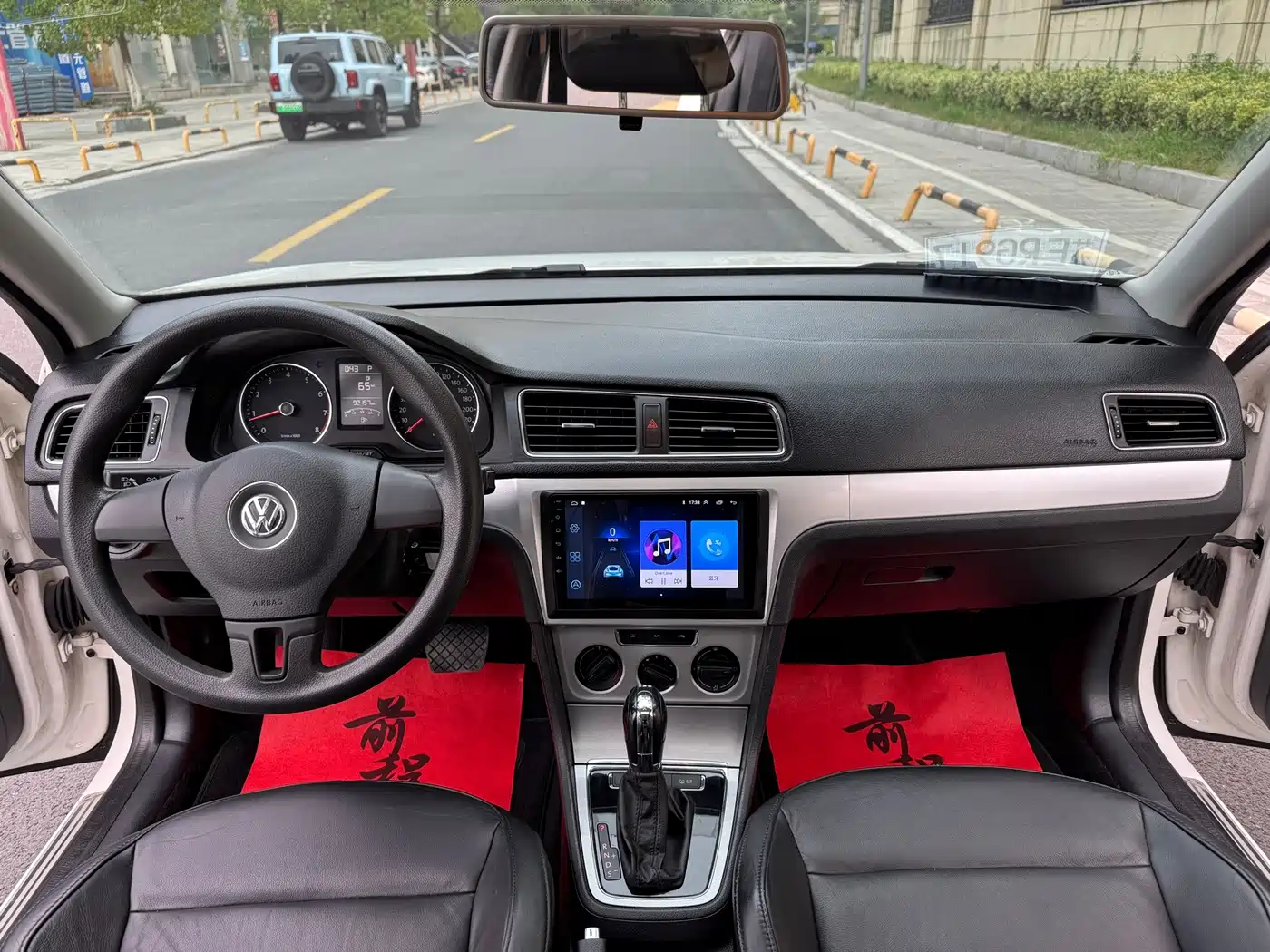 صورة 10 - Volkswagen Lavida Tour
