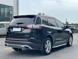 Фото 19 - Ford Edge