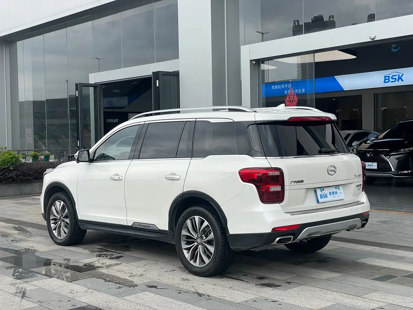 GAC Trumpchi Trumpchi GS8 2017 320T 2WD Luxury Smart Connect (7-seater) фото 14