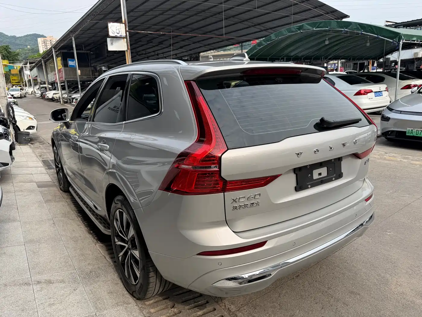 VOLVO XC60