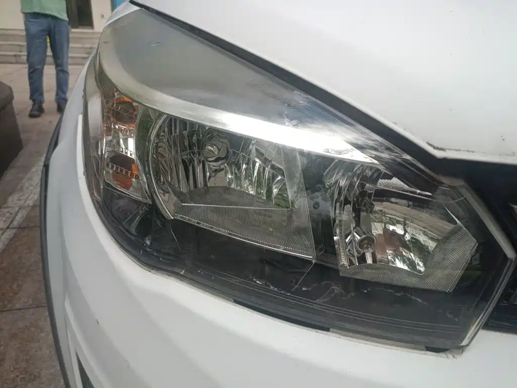 Haval H1 2016 2016 Red Label 1.5L AMT Luxury