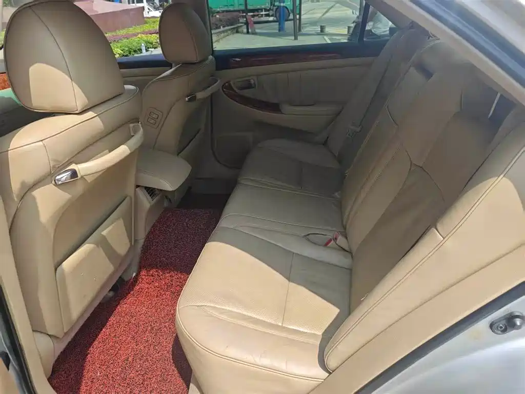 Toyota Crown 2009 2.5L Royal Special Enhanced Edition фото 7