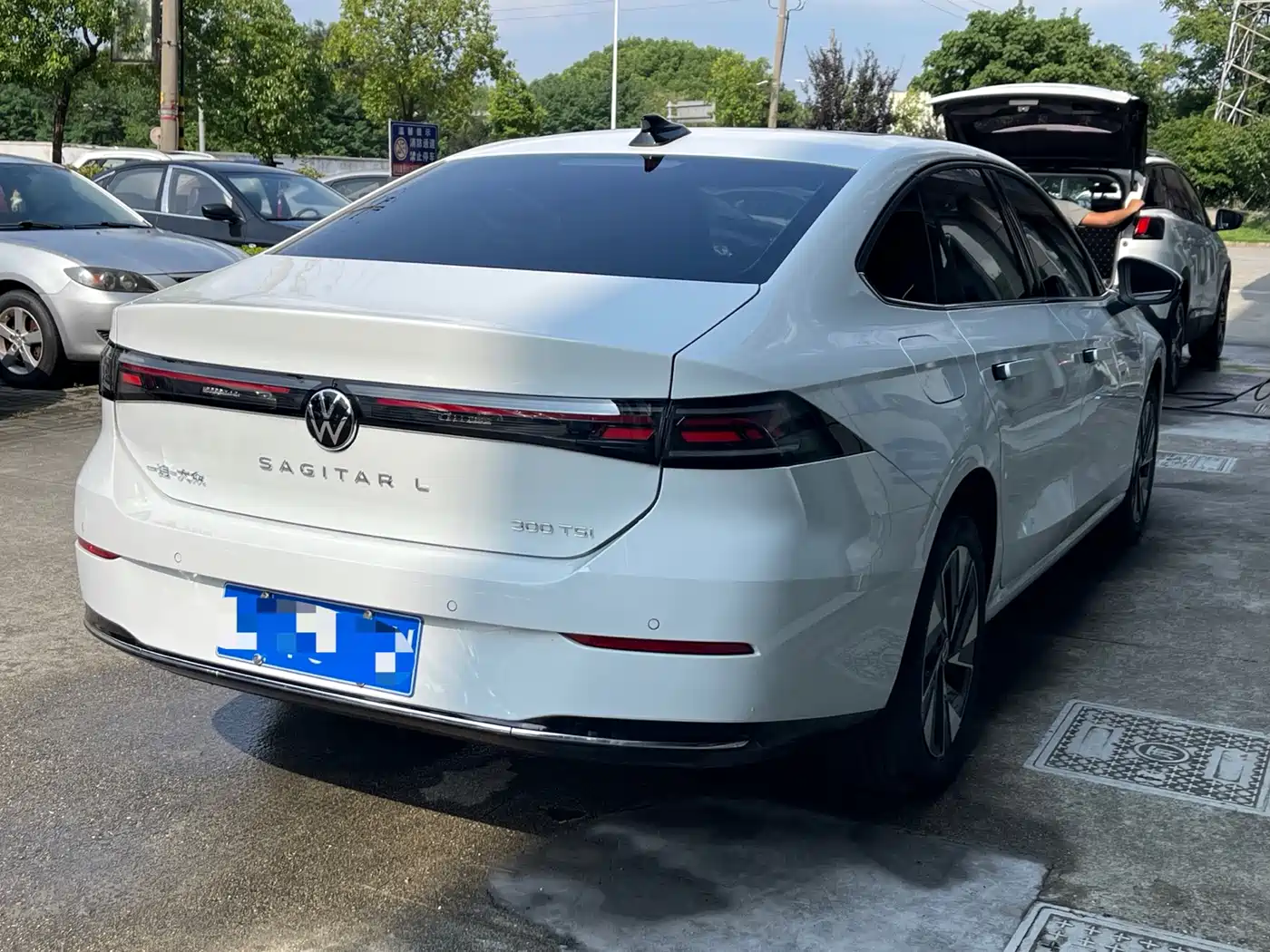 Volkswagen Sagitar 2026 2025 300TSI DSG Mid-range Edition