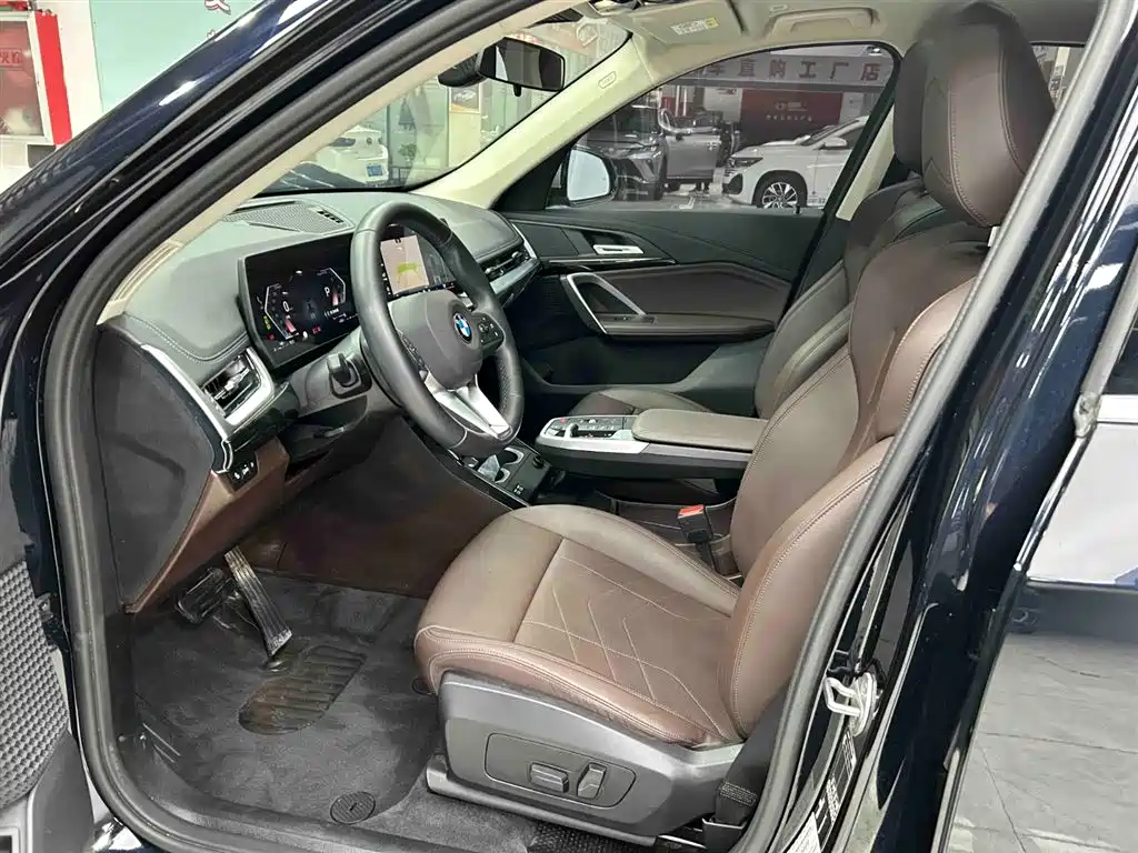 BMW X1 2023 sDrive20Li X Design Package фото 11