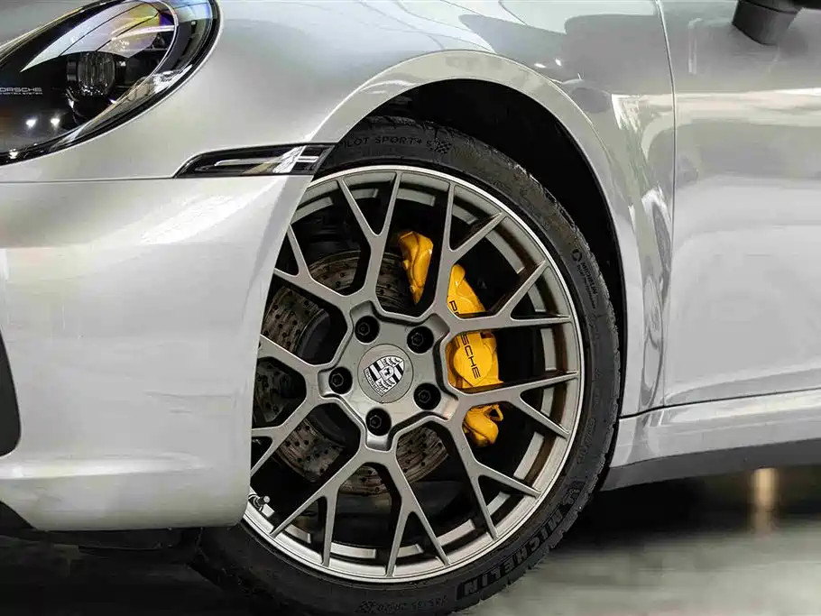 Porsche 911 2023 Carrera 3.0T фото 6