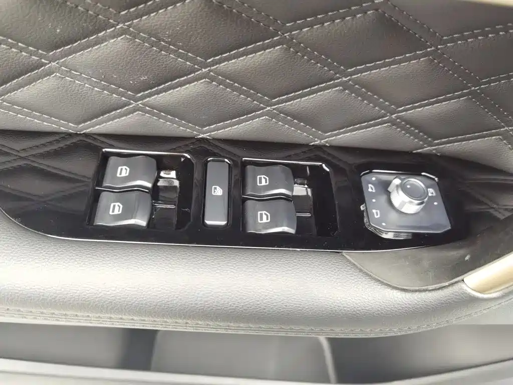 Фото 9 - Haval H6