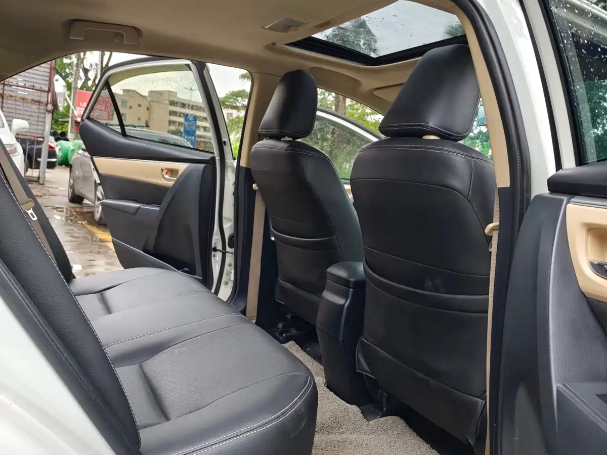 Toyota Levin 2016 1.6G CVT Elite Edition фото 11