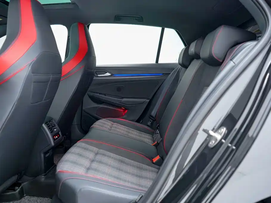 Volkswagen Golf GTI 2025 2025 380TSI DSG GTI