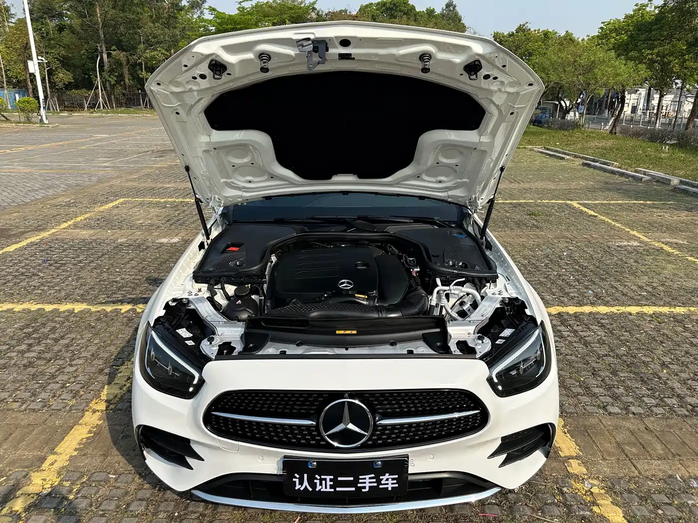 Mercedes-Benz E-Class 2021 E 300 L Sport Fashion фото 17