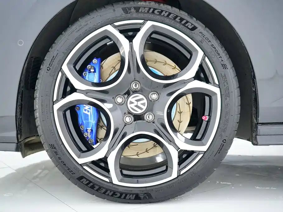 Volkswagen Golf GTI 2025 2025 380TSI DSG GTI