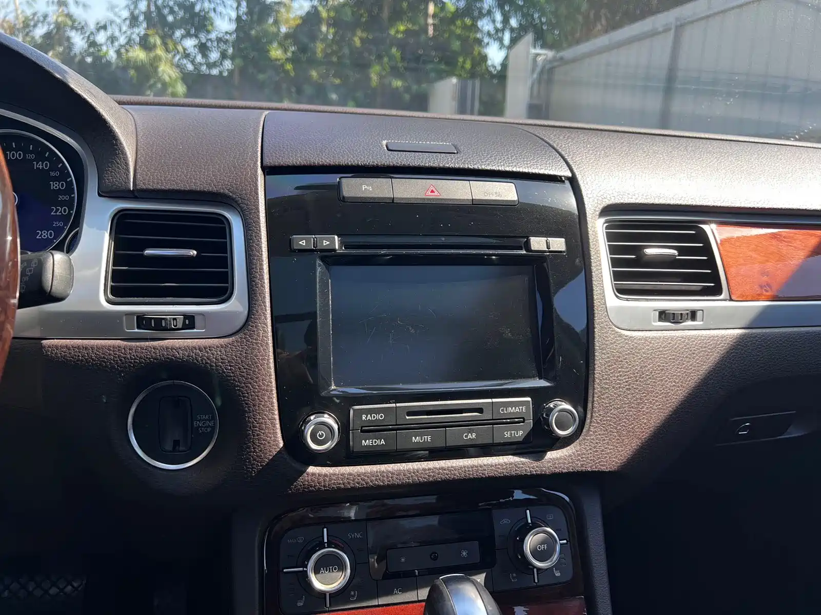 Photo 13 - Volkswagen Touareg