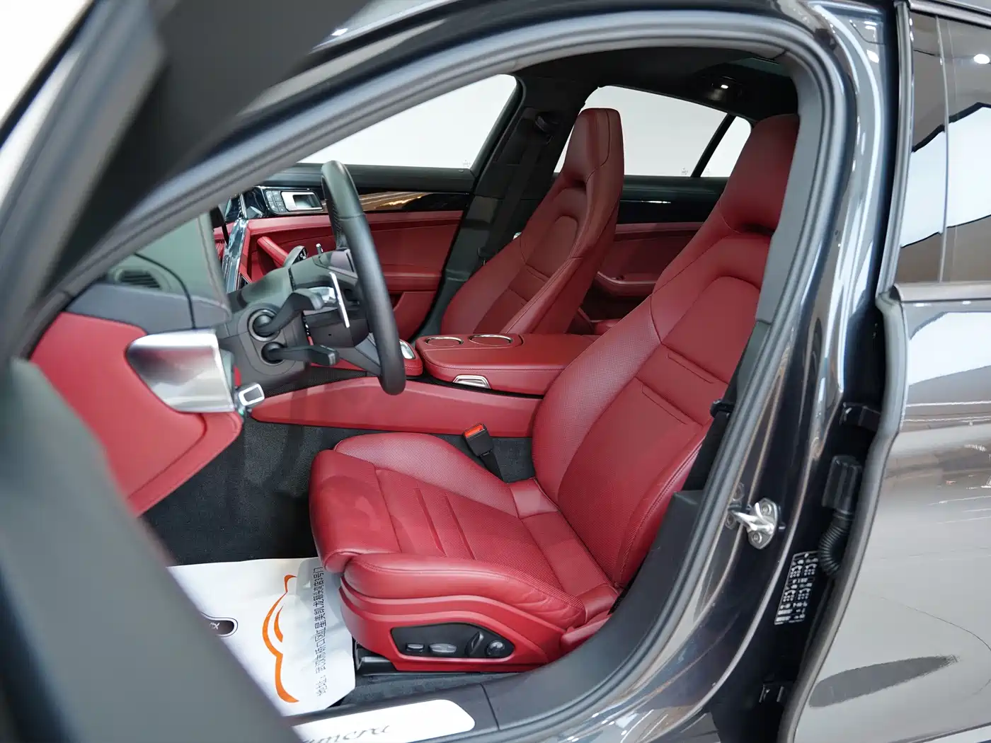 Porsche Panamera, миниатюра 21
