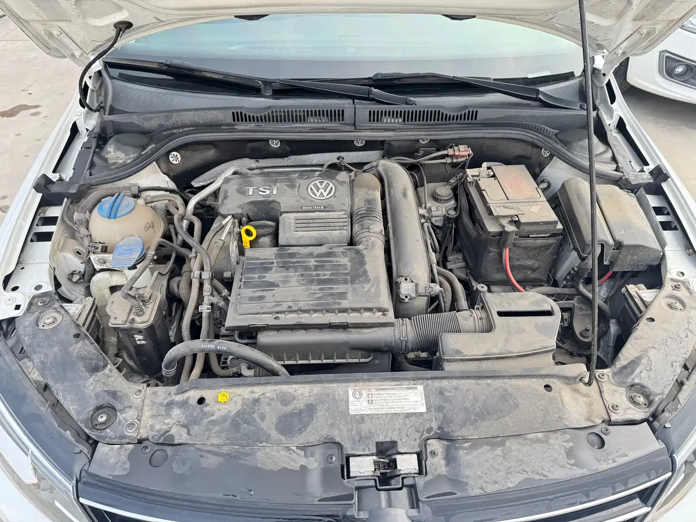 Volkswagen Sagitar 2018 280TSI DSG Spark Edition фото 13