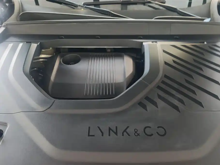 Lynk & Co 900 2025 1.5T Ultra фото 10