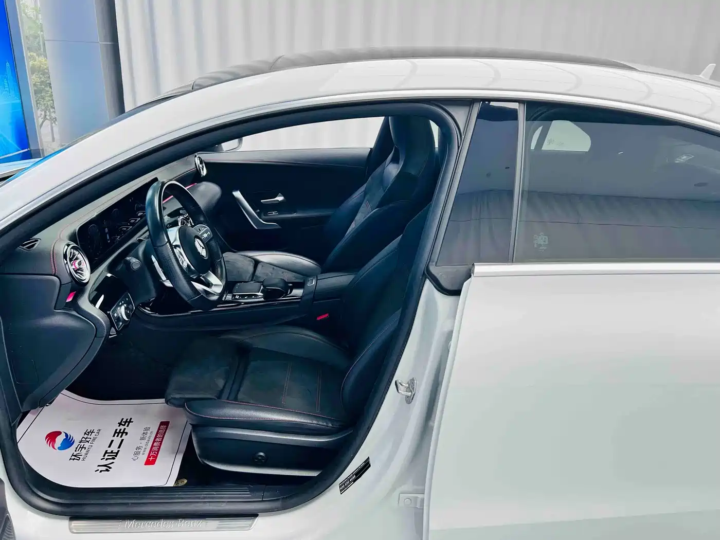 Mercedes-Benz CLA (Import) 2020 CLA 200 фото 20