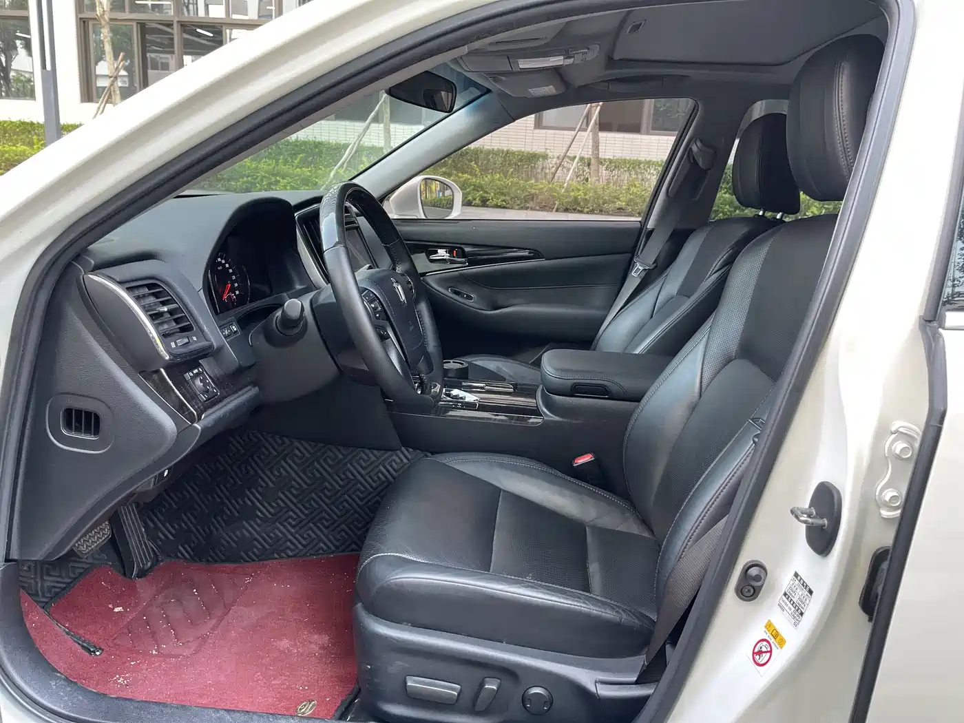 Toyota Crown 2015 2.0T Fashion фото 3
