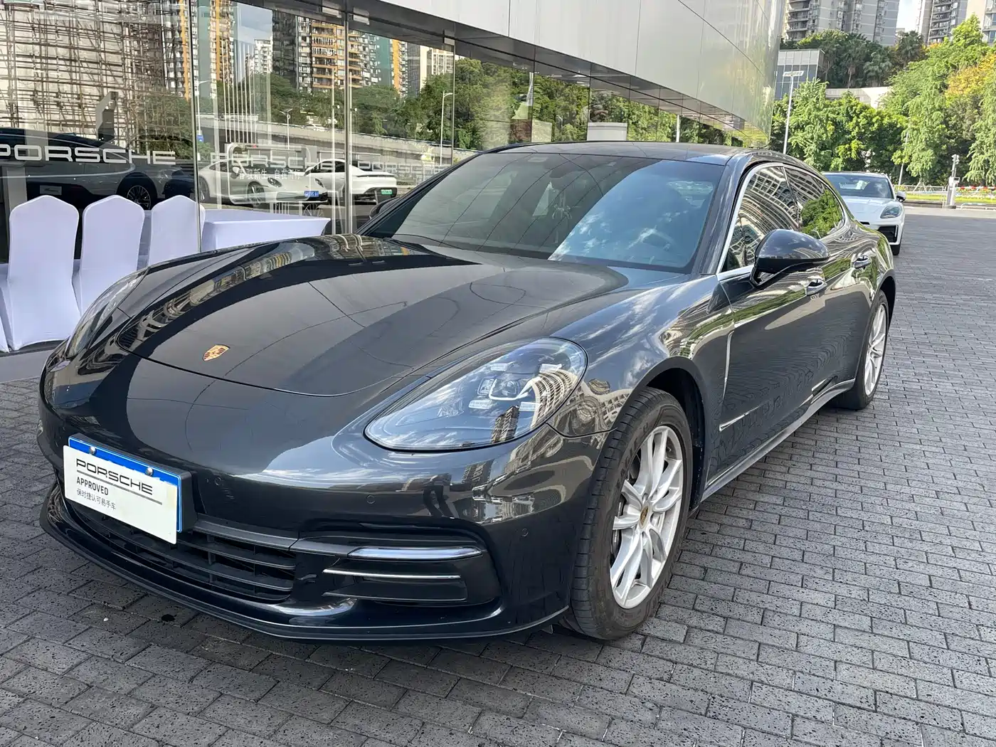 Porsche Panamera 2017 Panamera 4 Executive Long Wheelbase 3.0T