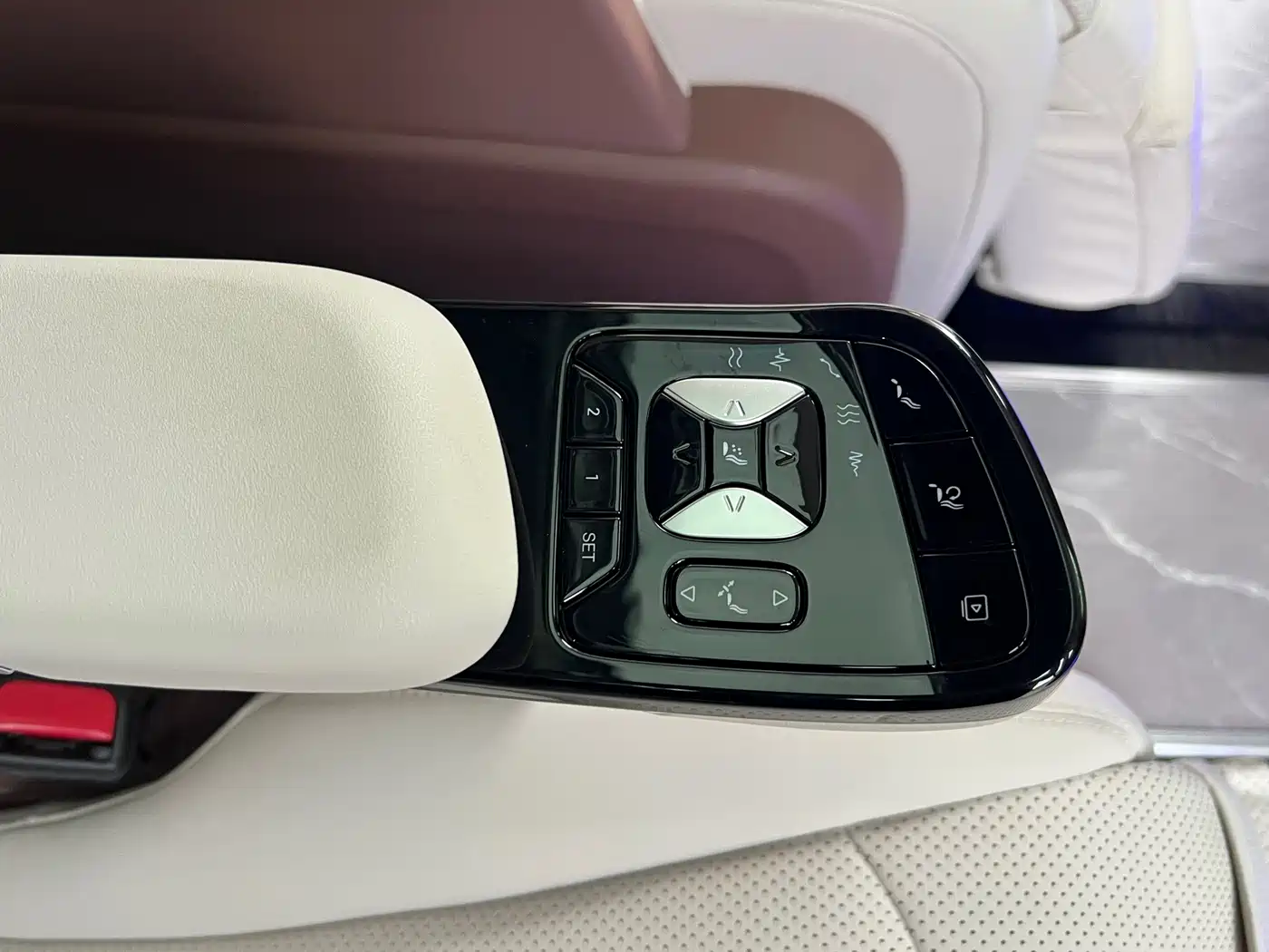 BYD Xia 2025 2025 DM-i 1.5T 180km Excellence