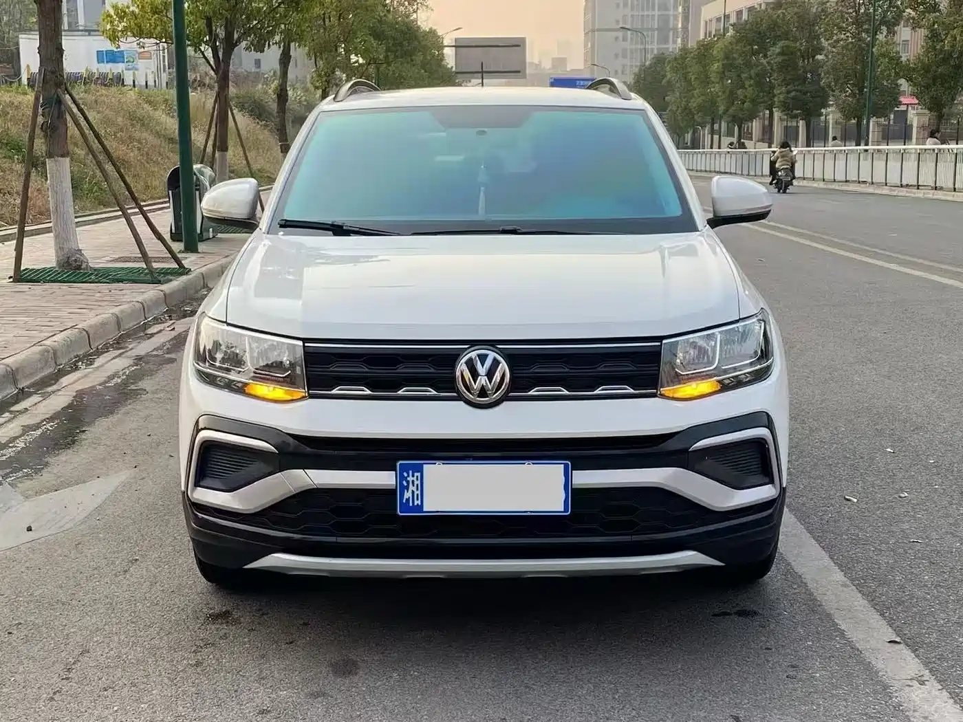Фото 2 - Volkswagen T-Cross