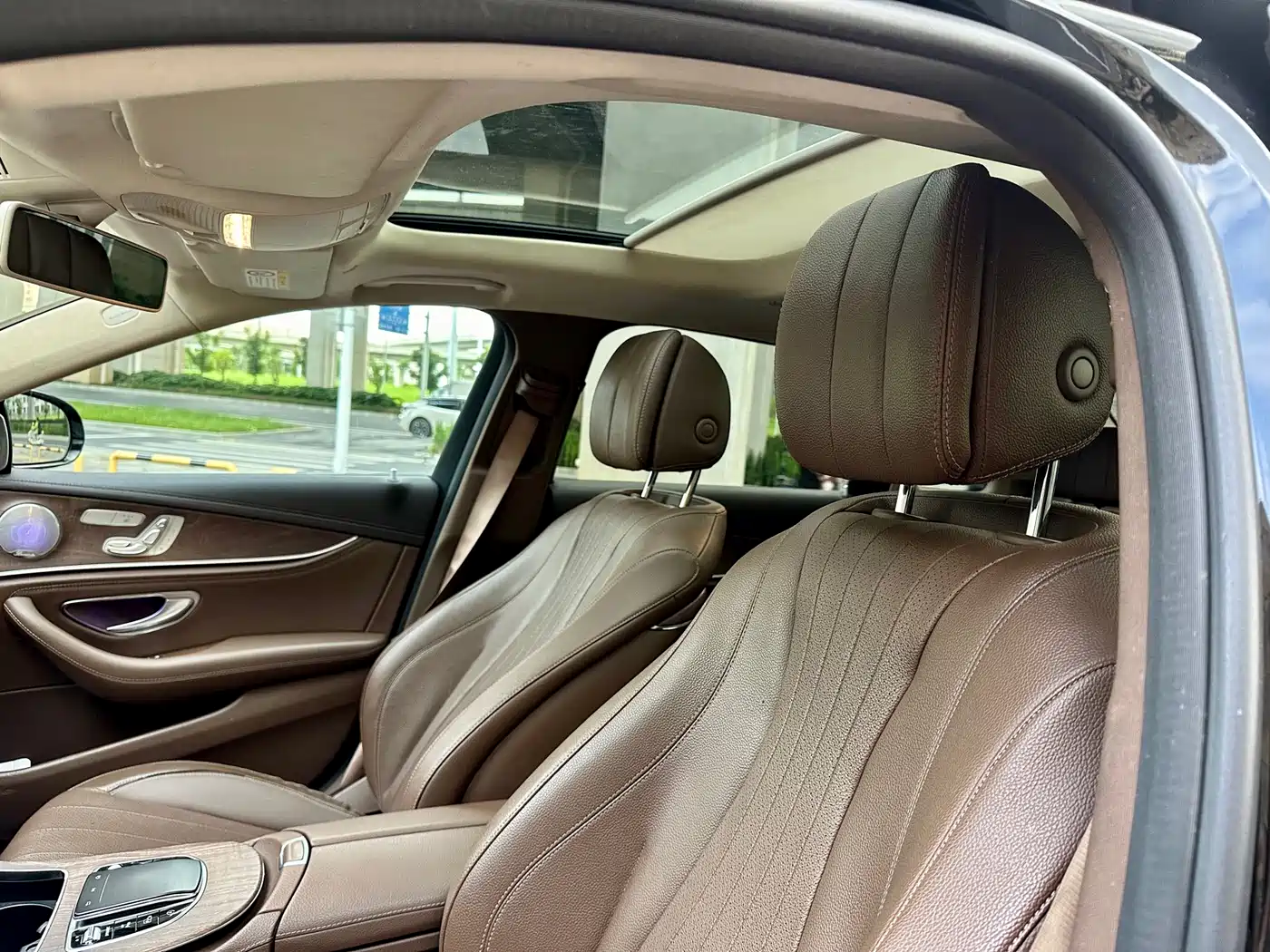 Mercedes-Benz E-Class 2019 E 300 L Sport Luxury фото 6