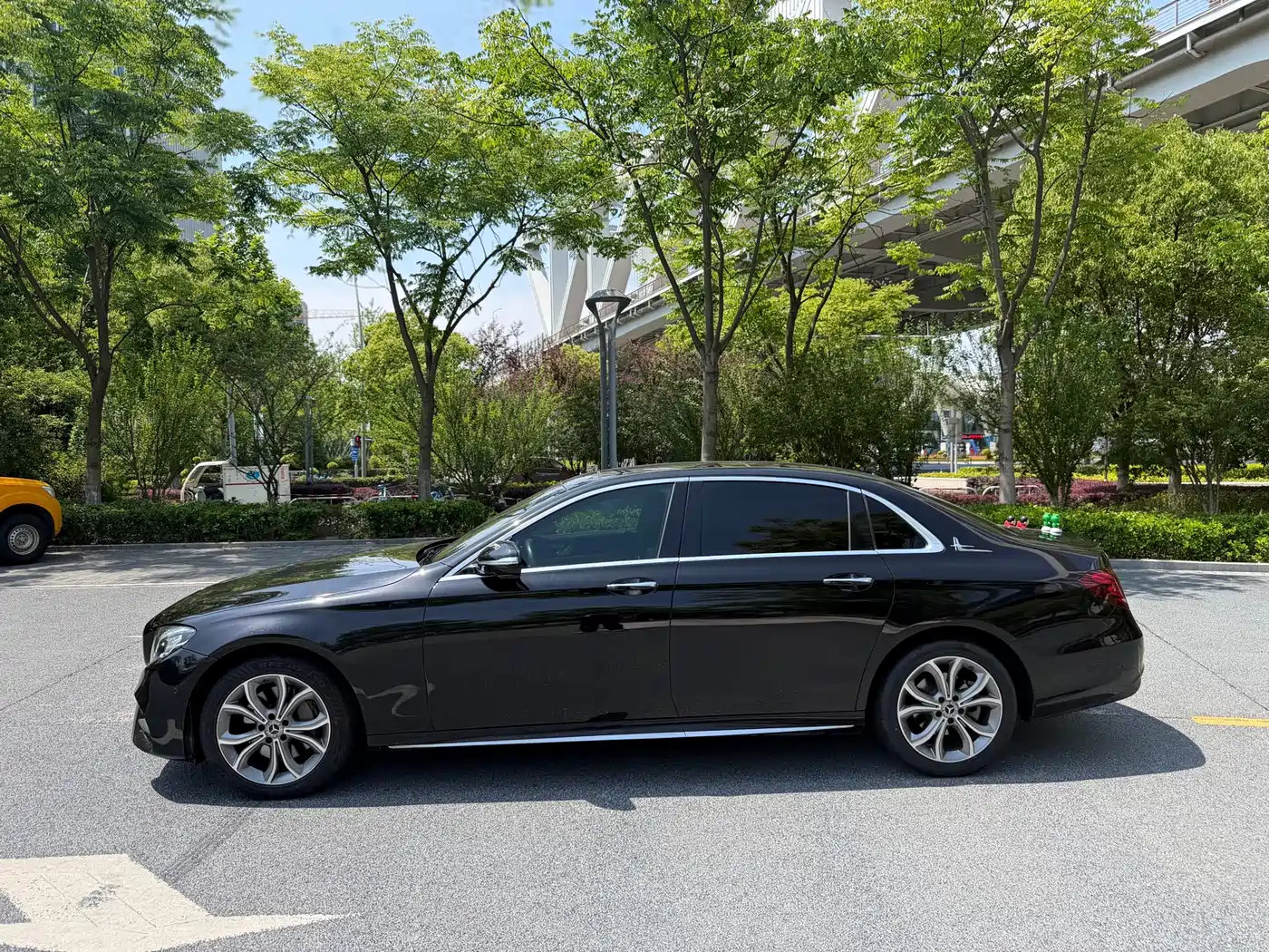 Mercedes-Benz E-Class 2020 Facelift E 300 L Sport Fashion фото 4