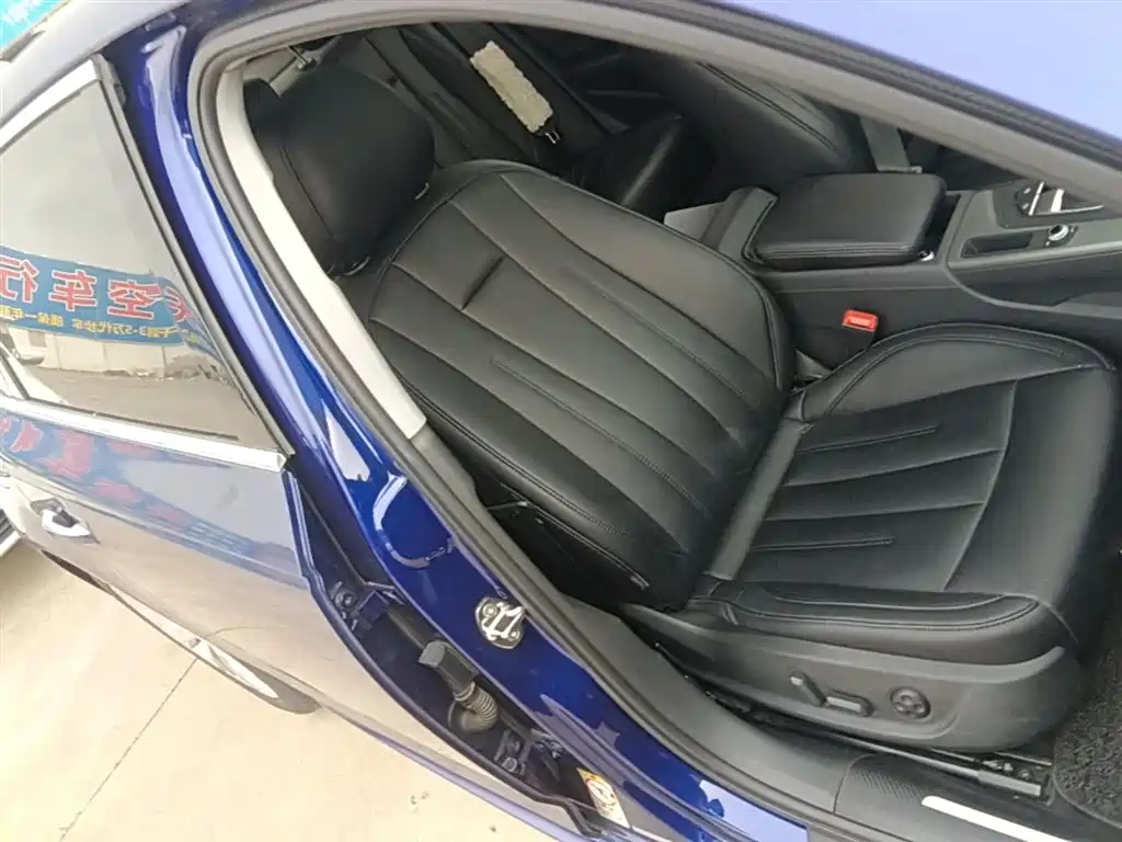 Audi A4L 2019 40 TFSI Progressive (China V) фото 25