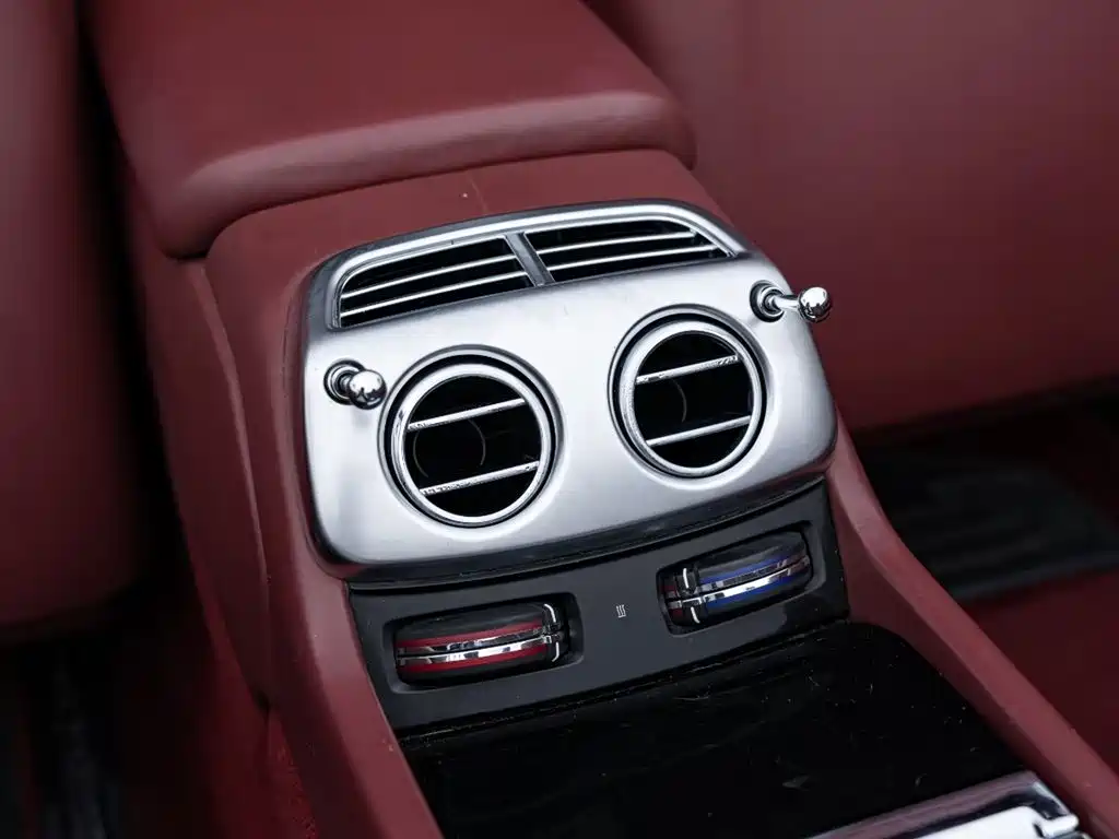 Rolls-Royce Dawn 2020 2018 6.6T Standard