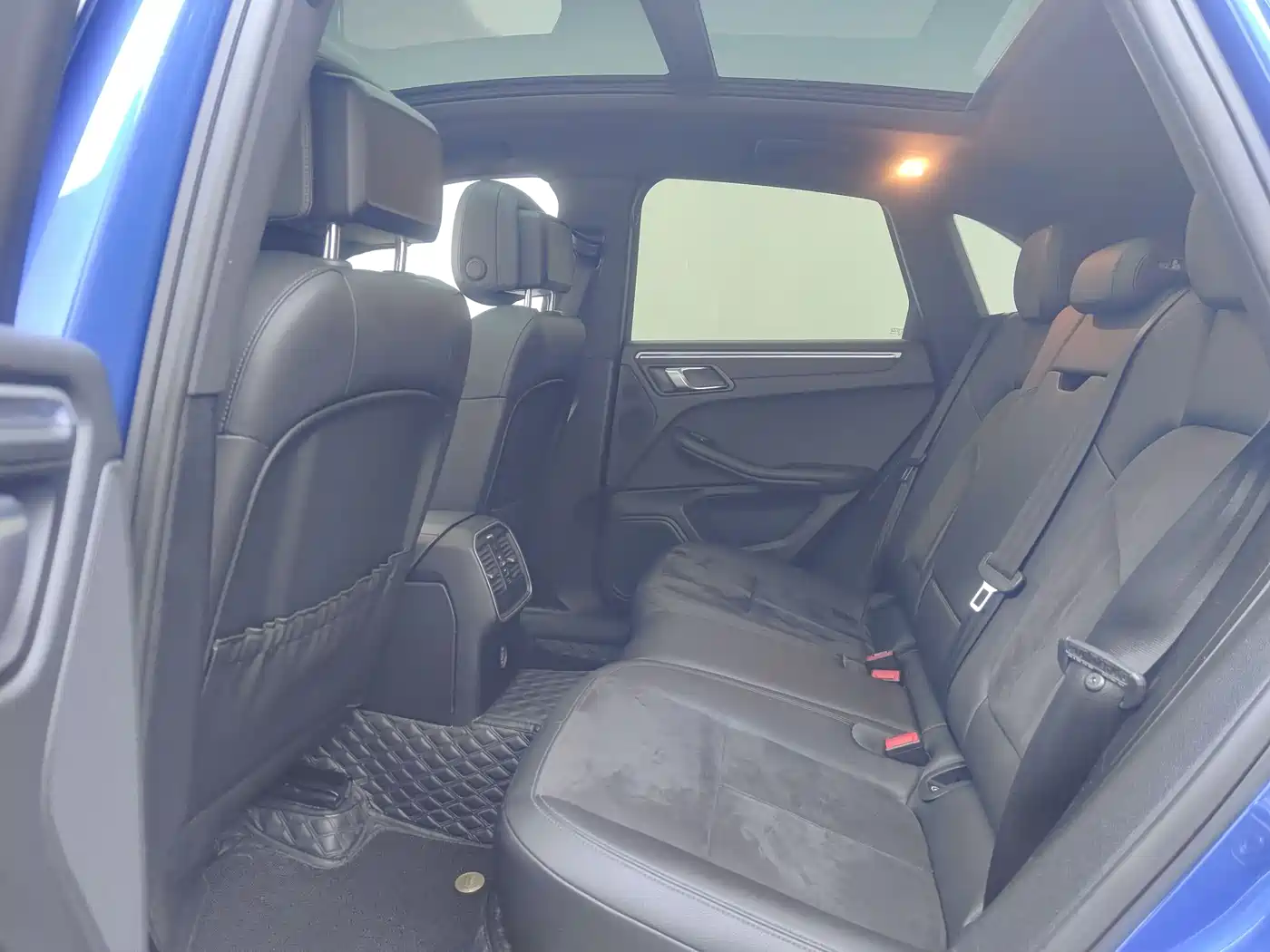 Porsche Macan 2017 Macan 2.0T фото 9