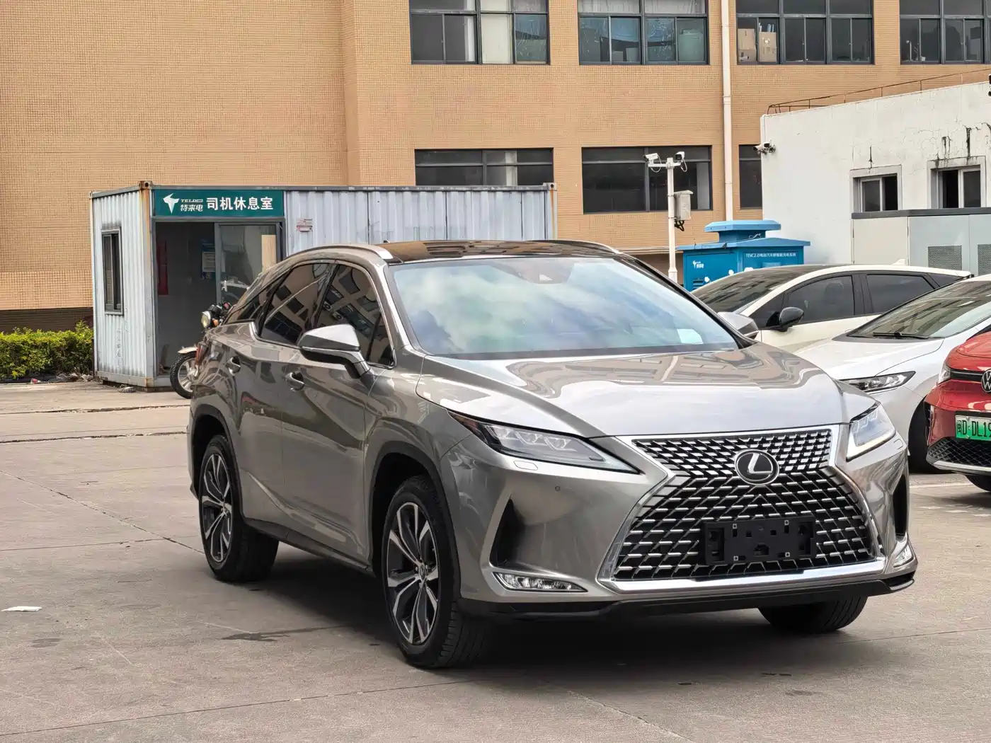 Lexus RX 2021 300 AWD Special Edition