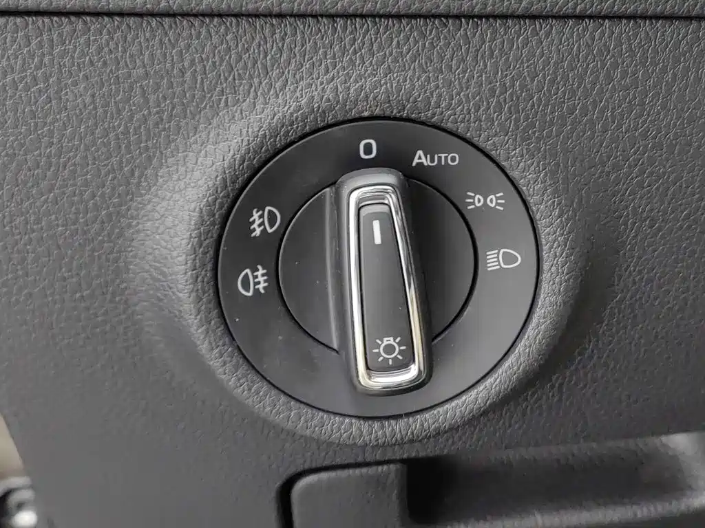 Photo 21 - Škoda Superb