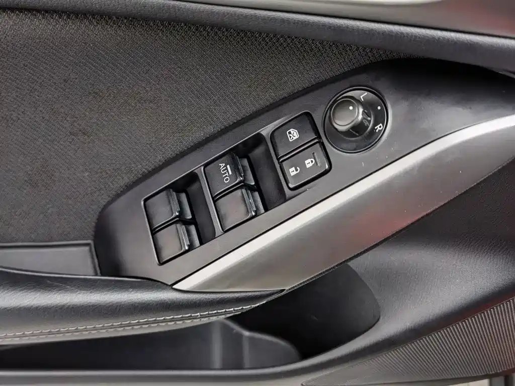 Фото 9 - Mazda CX-4