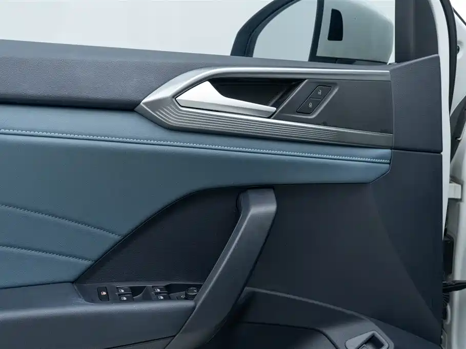 Volkswagen Tharu 2023 300TSI 2WD Full Moon Edition фото 21