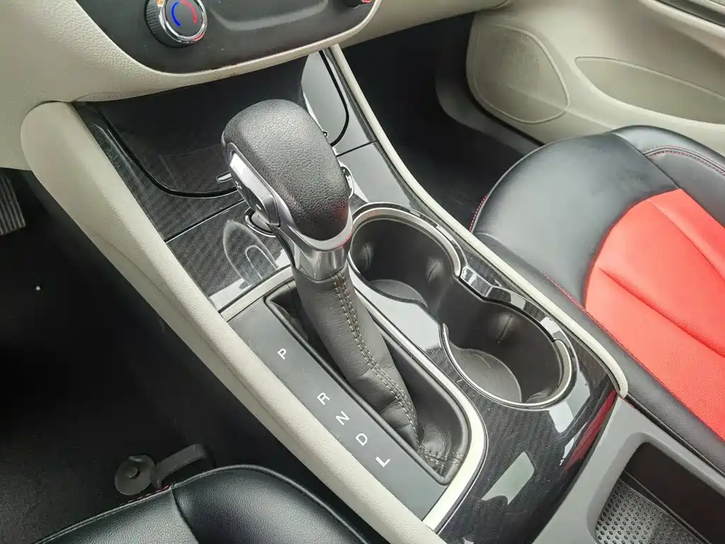 Buick Verano, миниатюра 13