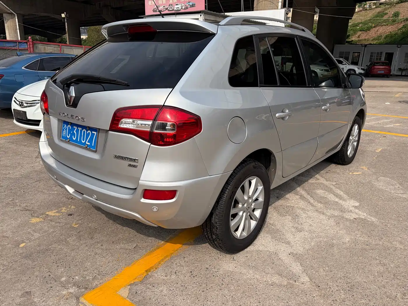 Renault Koleos (Import) 2014 2014 2.5L 4WD Comfort Edition