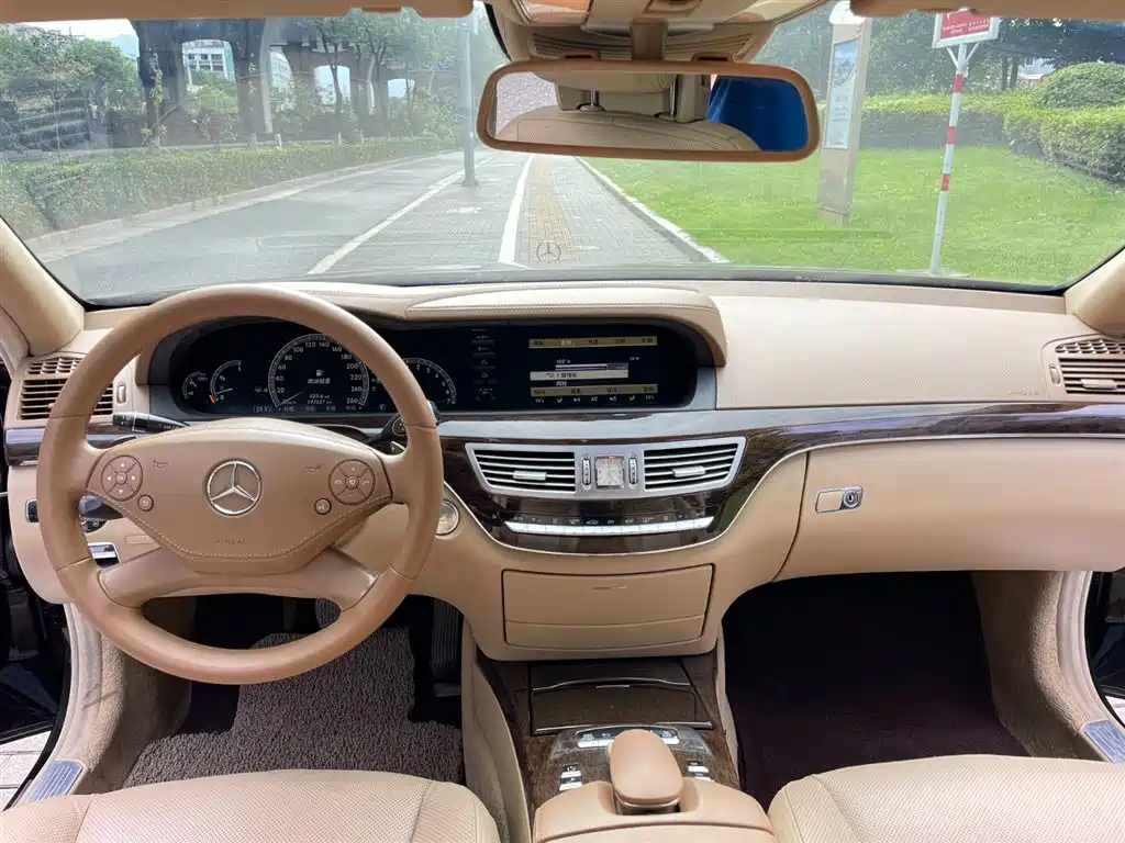 Mercedes-Benz S-Class 2010 S 300 L Luxury фото 6