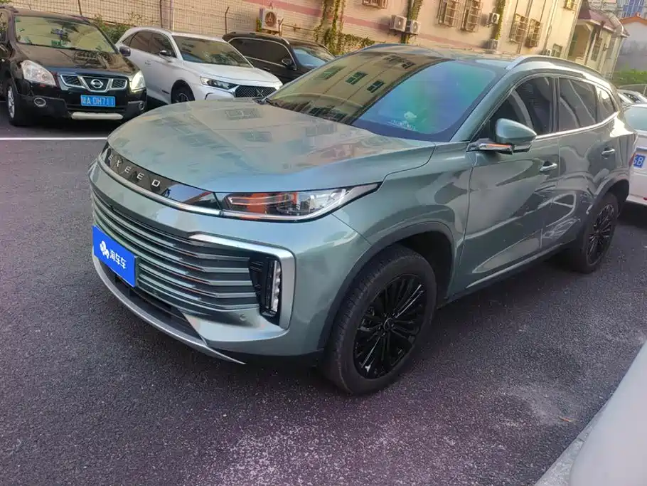 Exeed Lingyun 2024 2024 300T 2WD Starlight Edition