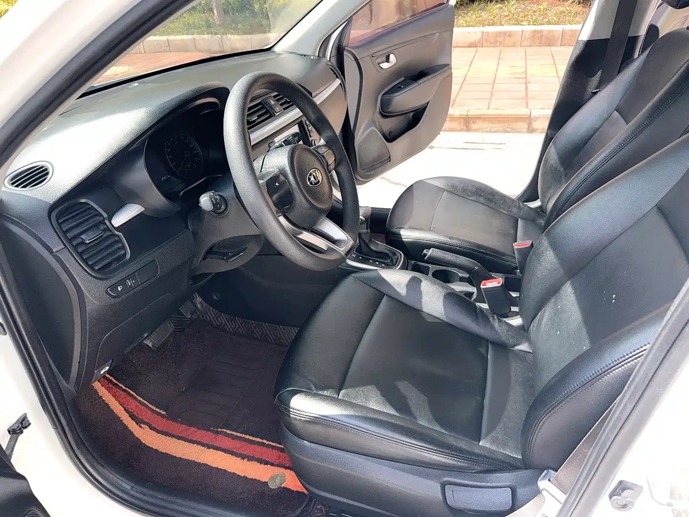Kia K2 2017 Sedan 1.4L AT GLS фото 12