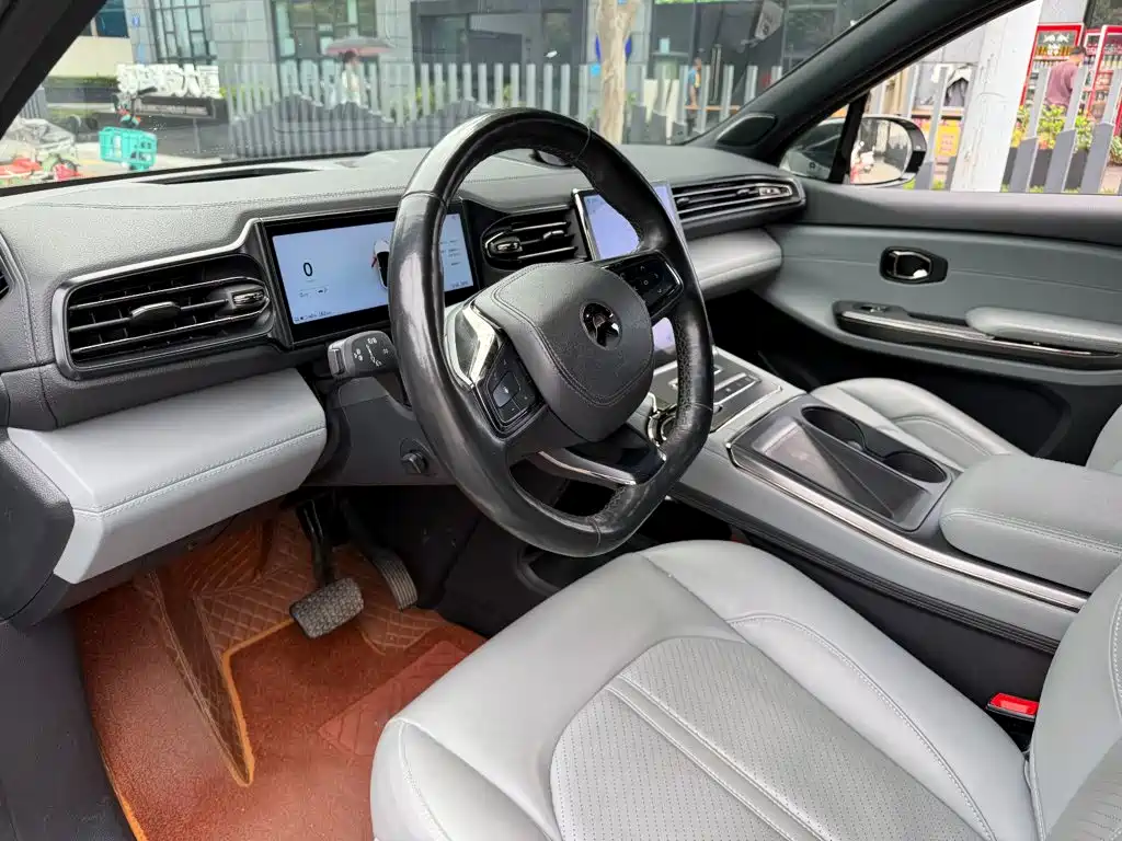 Фото 7 - NIO ES6