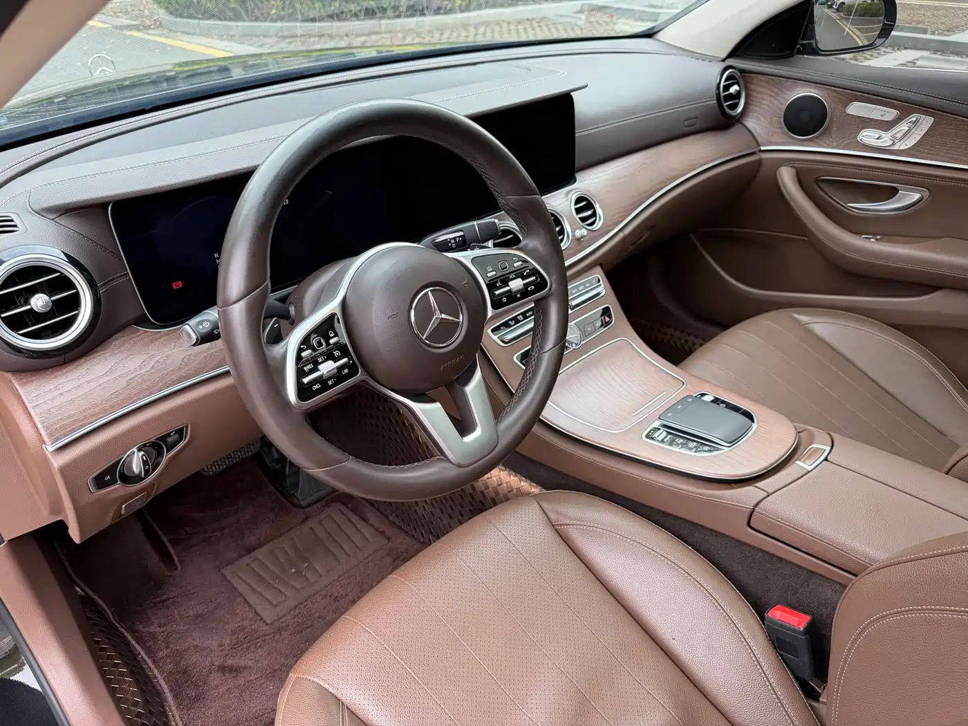 Mercedes-Benz E-Class 2020 Facelift E 300 L Sport Fashion фото 4